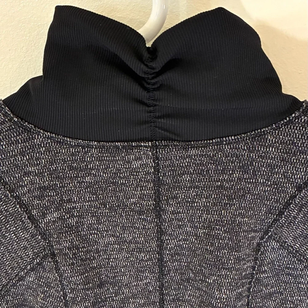 Lululemon Runderful 1/2 Zip